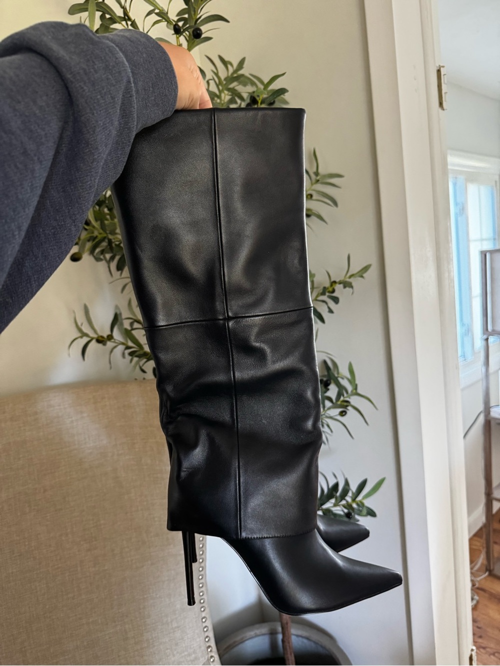 Steve Madden Black Pointed Toe Stiletto Boots Size 8 Never worn!